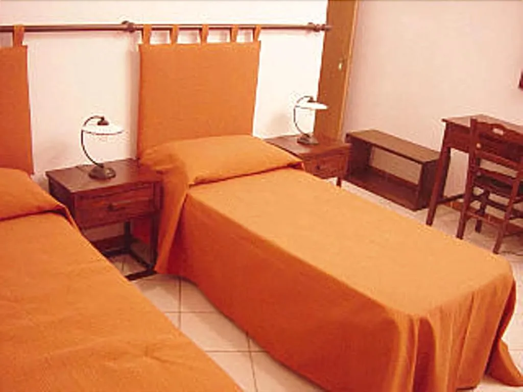 Room, A Giummara, Palermo