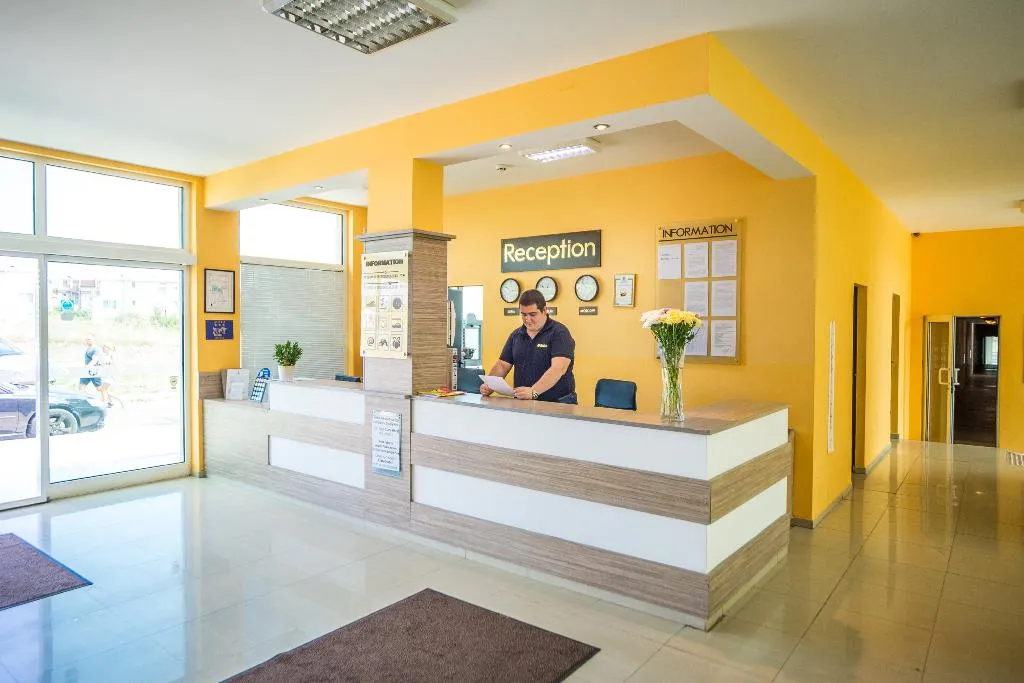 Lobby, Clara Aparthotel & Residence, Bourgas