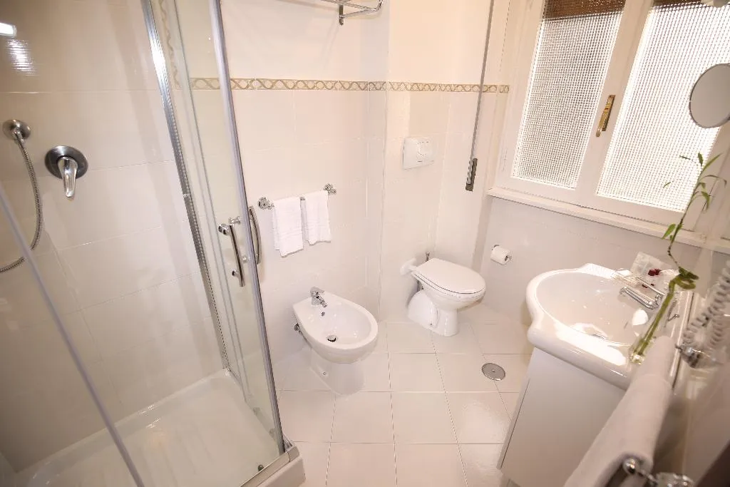 DOUBLE STANDARD Room, Regent, Rome