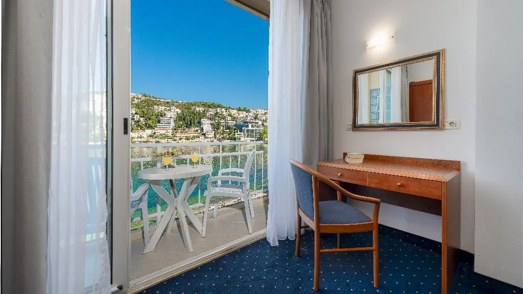 DOUBLE SEA VIEW WITH BALCONY Room, Vis, Dubrovnik
