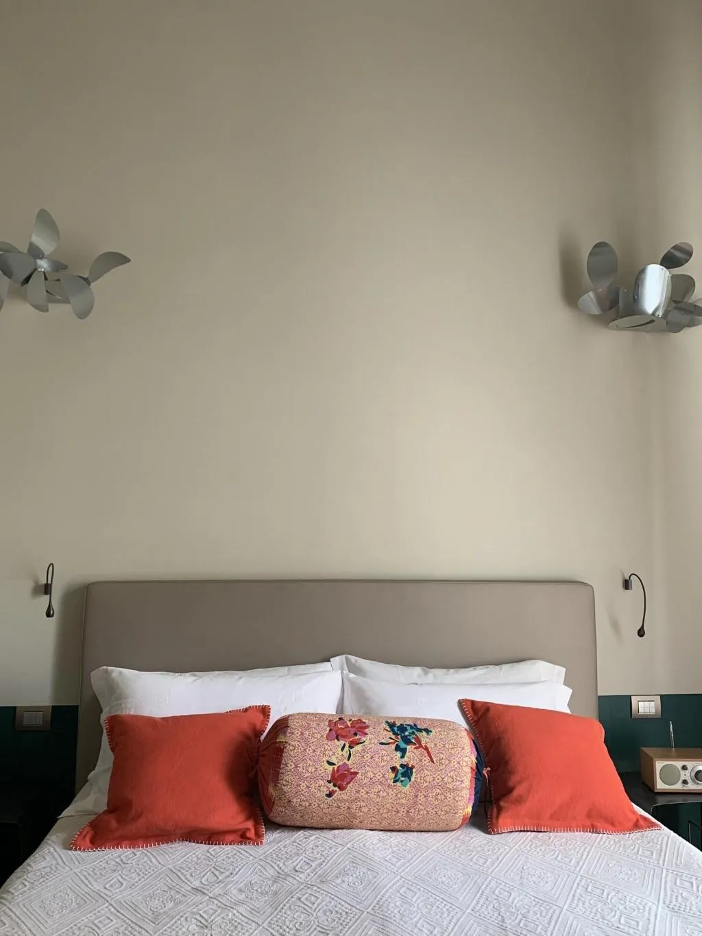 DOUBLE CLASSIC QUEEN BED Room, Accademia 39, Naples