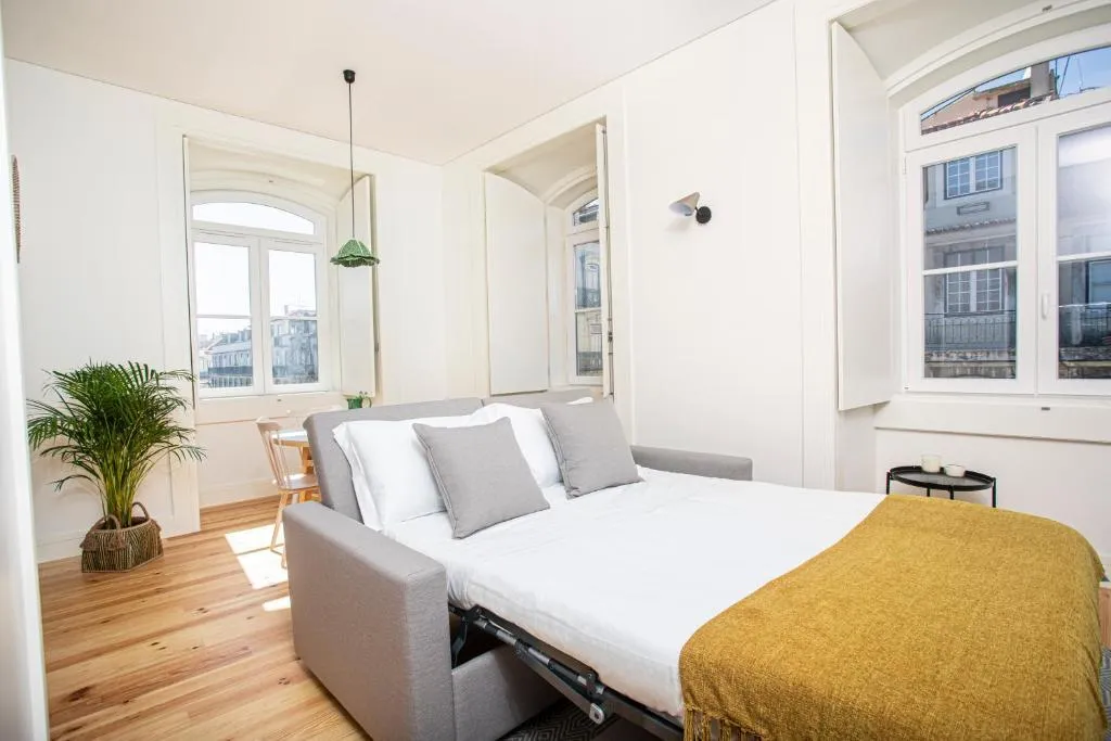 APARTMENT ONE BED Room, Montebelo Lisbon Downtown Apartments, Lisbon
