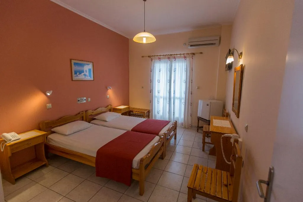 Double or Twin STANDARD Room, Preka Maria, Santorini