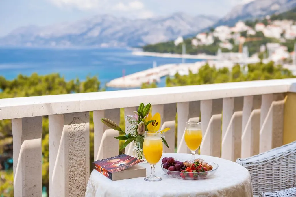 TWIN SUPERIOR SEA VIEW Room, Villa Bacchus, Split