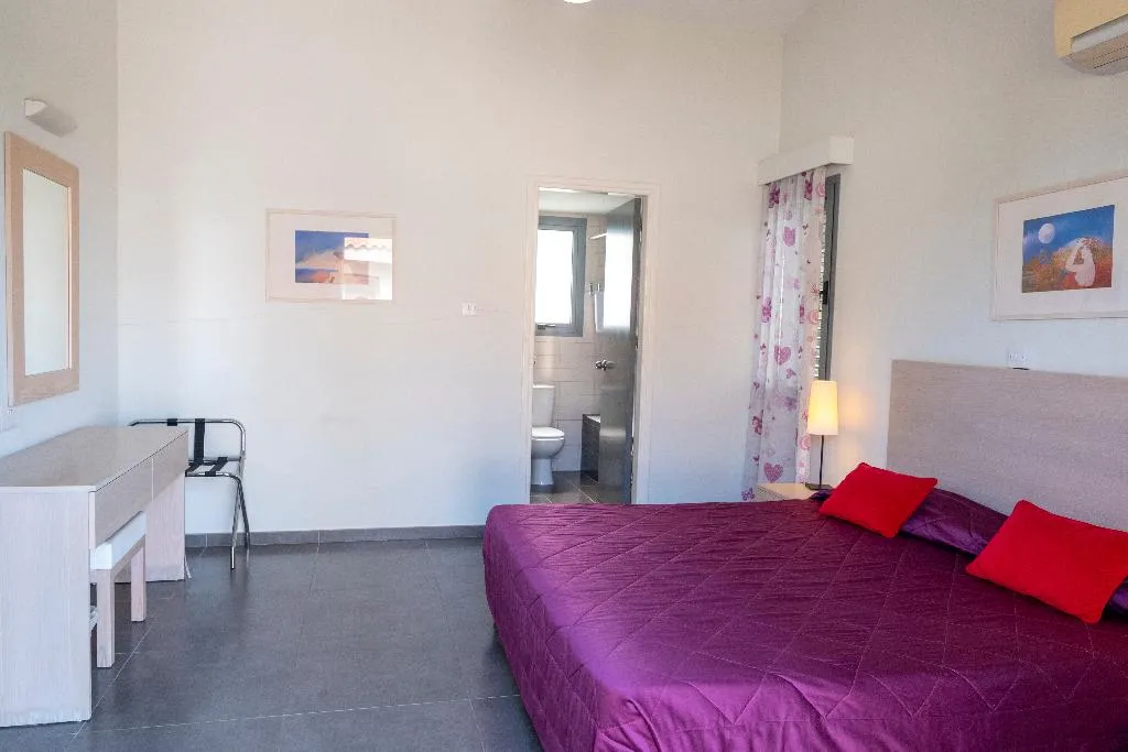 VILLA TWO BEDROOMS WITH PRIVATE POOL Room, Natura Beach, Cyprus