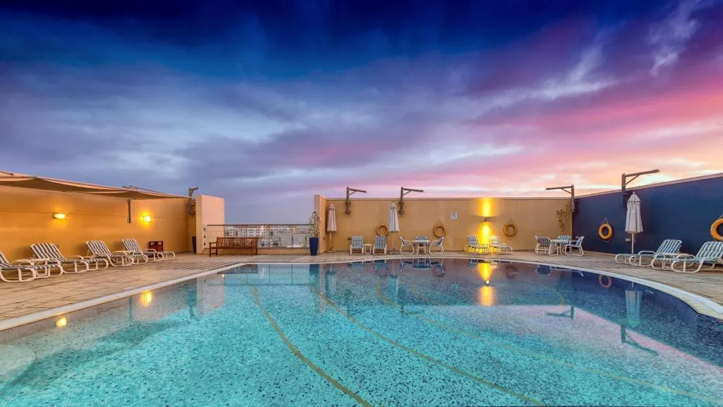 Pool, Nojoum Hotel Apartment, Dubai