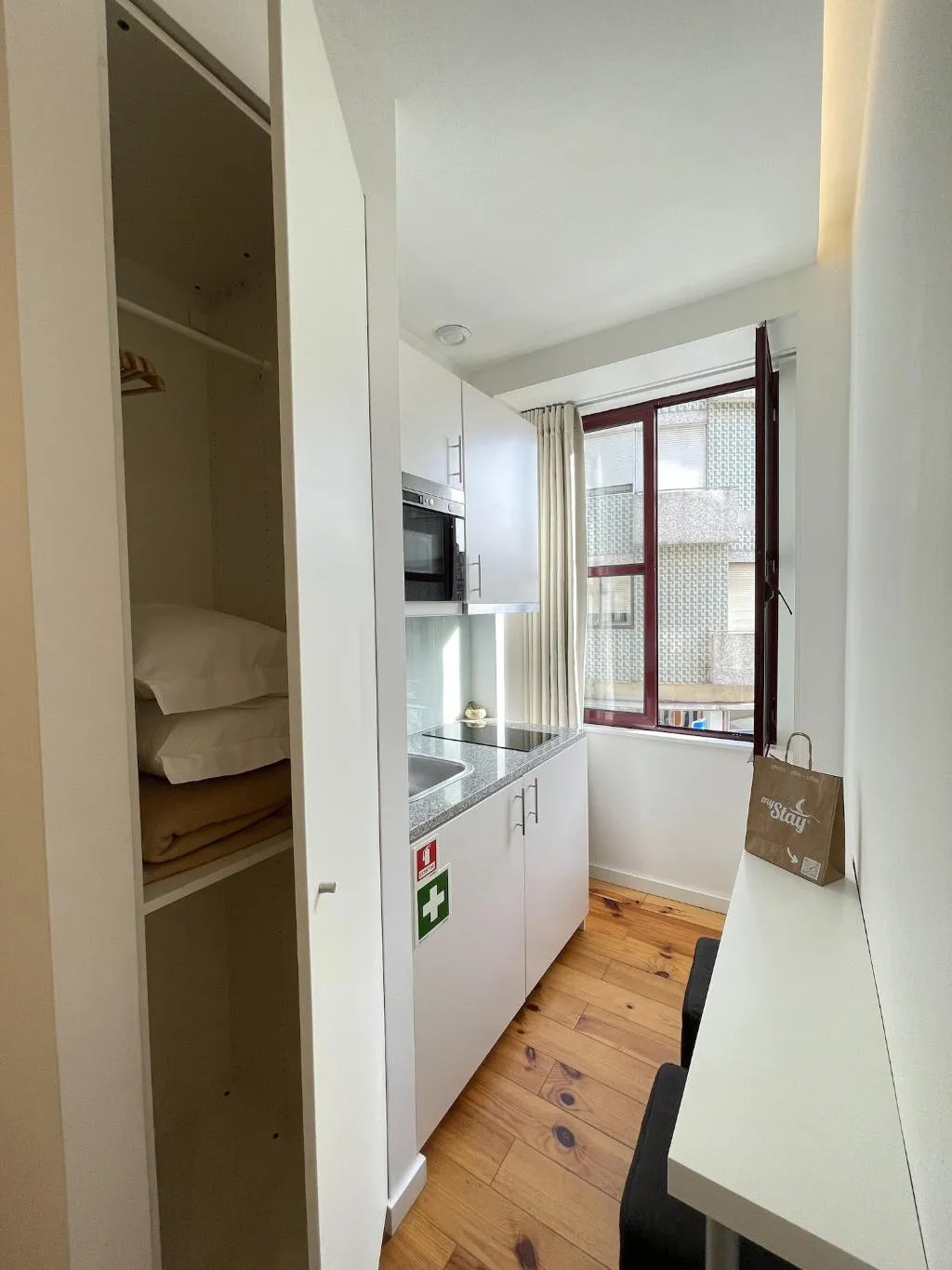 Room, Mystay Porto Centro, Porto