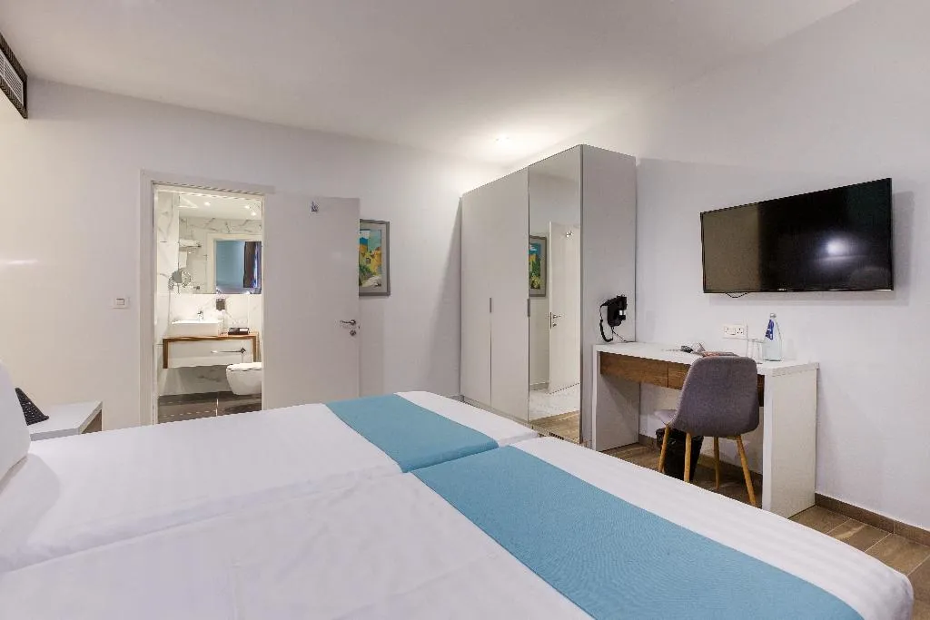 Double or Twin STANDARD Room, Solana Hotel & Spa, Malta