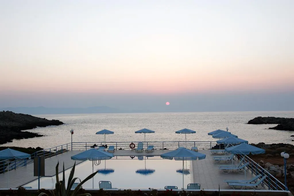 General view, Nanakis beach apartments, Crete