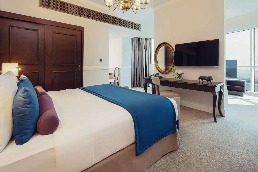 STUDIO SUPERIOR Room, Dukes The Palm Dubai Hotel, Dubai