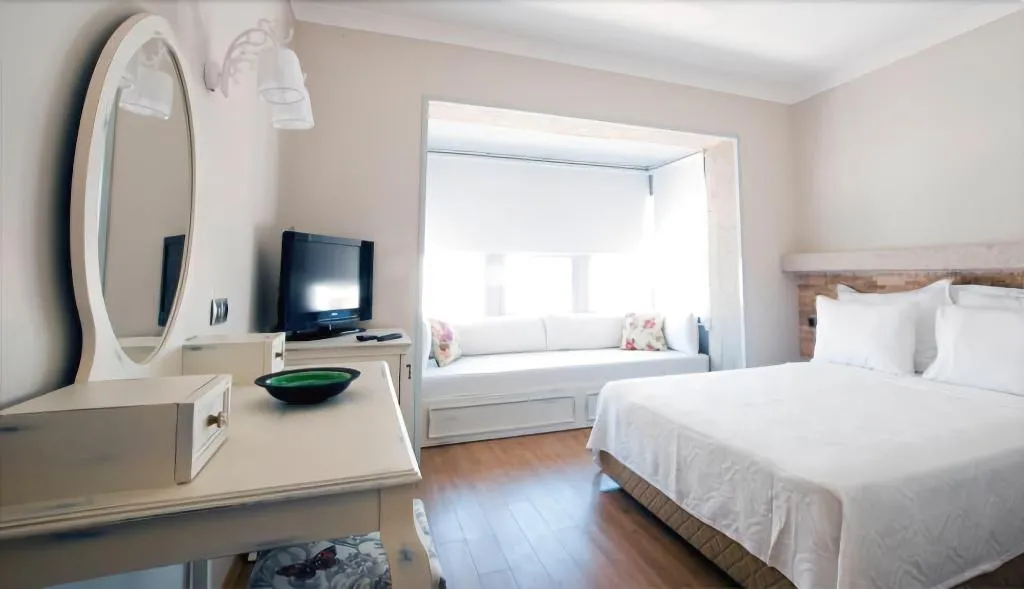 Room, Triangulo Hotel, Izmir