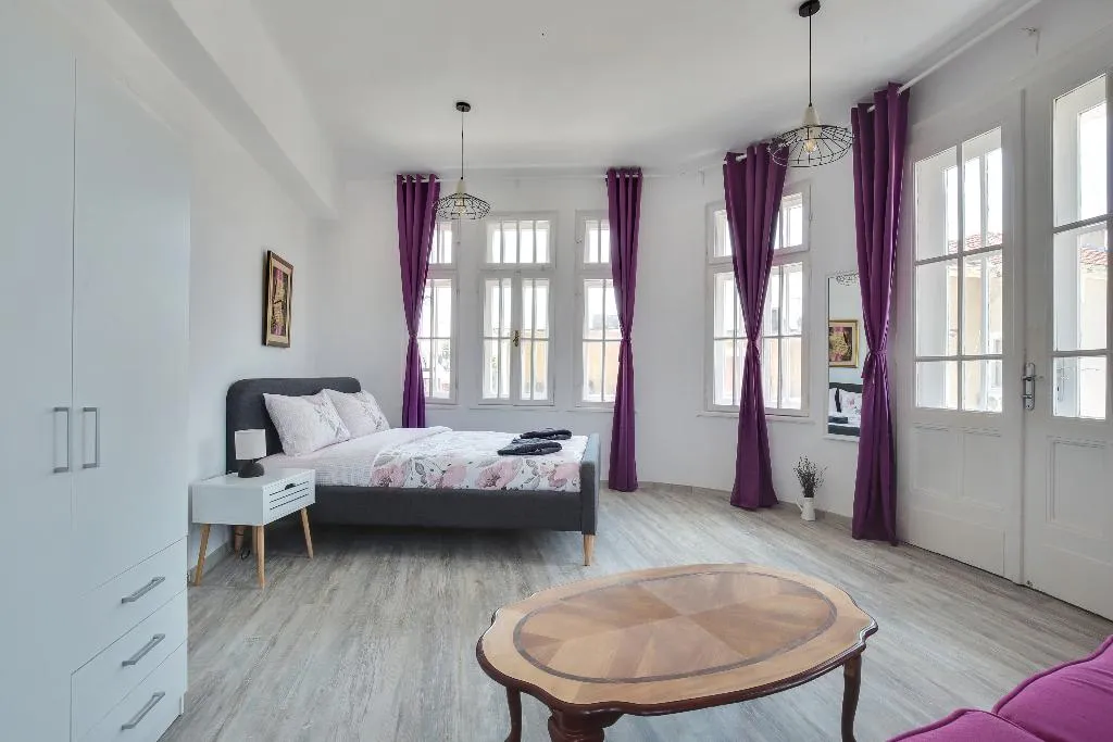 APARTMENT Presidential WITH VIEWS Room, M Hostel Musala, Varna