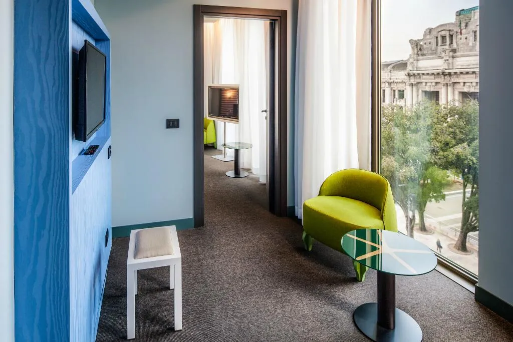 JUNIOR SUITE CAPACITY 4 Room, Glam Milano, Milan