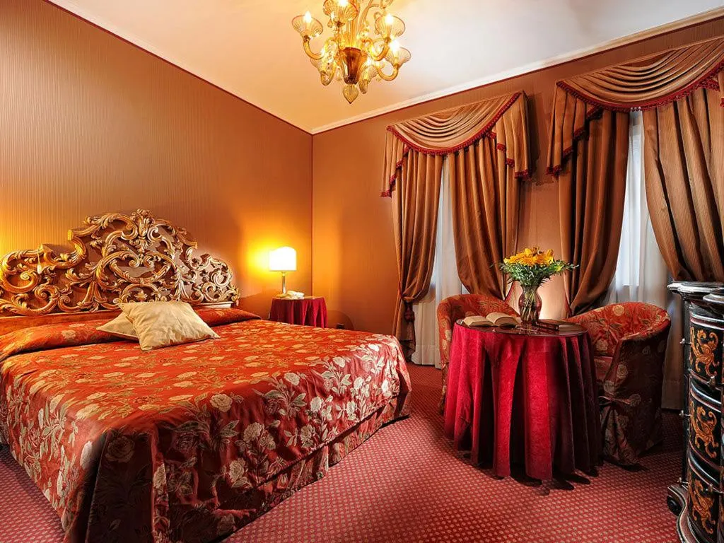 Double or Twin SUPERIOR Room, Concordia, Venice