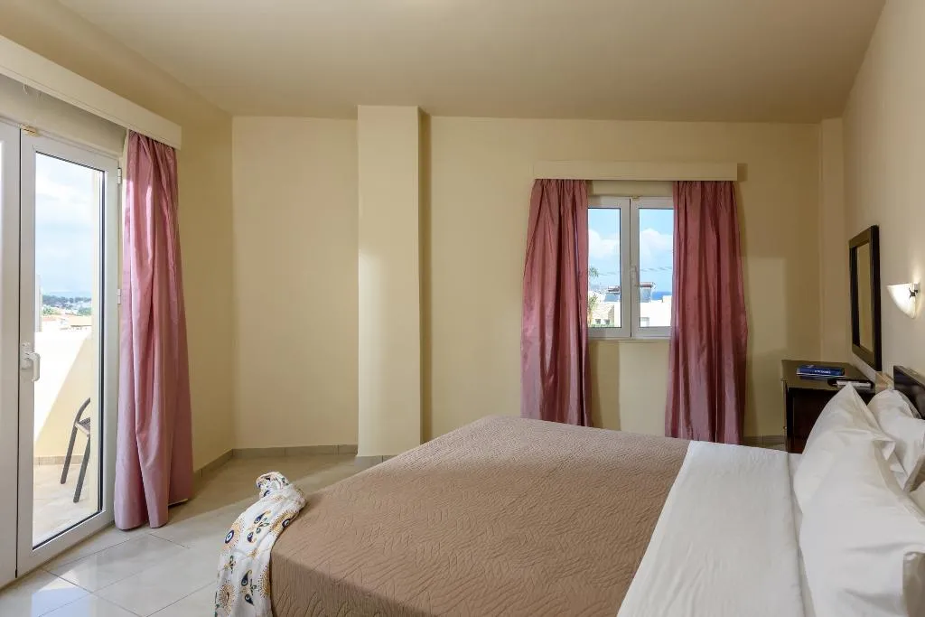 APARTMENT SEA VIEW Room, Theo Hotel, Crete