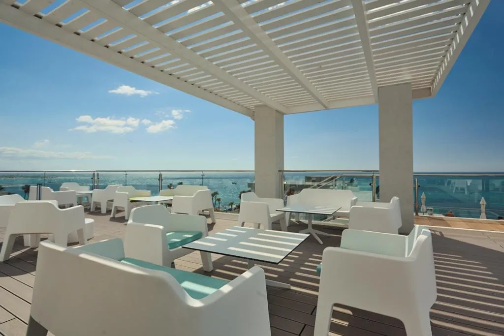 Terrace, Hotel Las Arenas Affiliated by Meliá, Costa Del Sol
