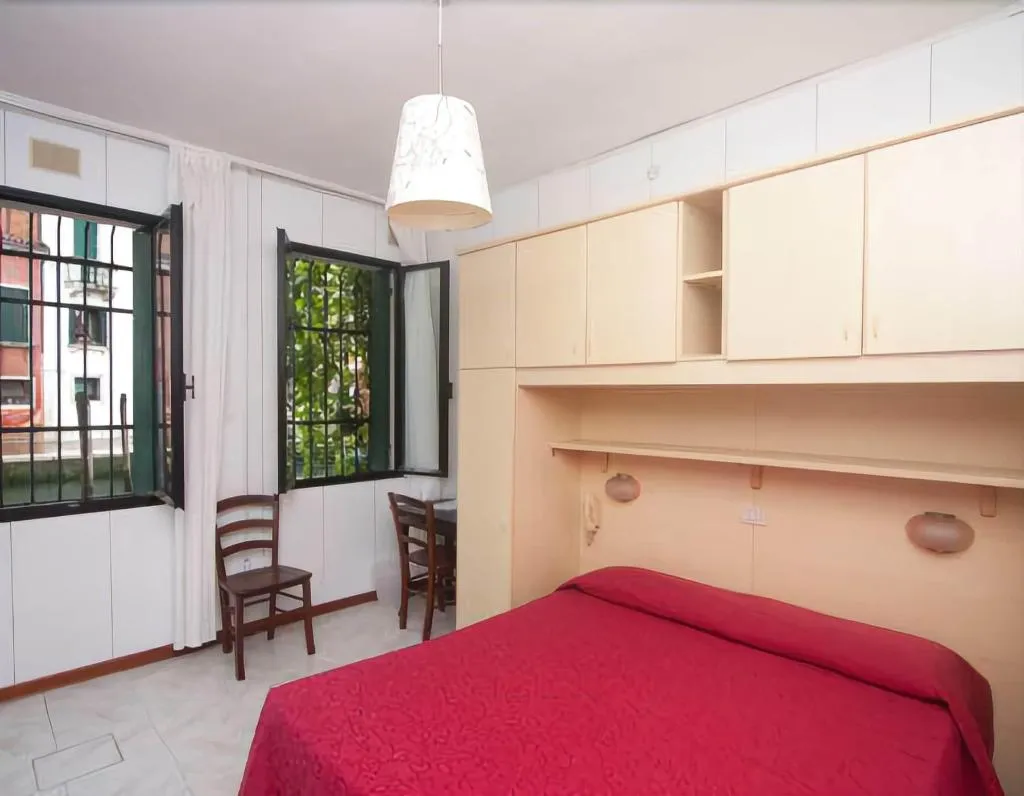 Room, Hotel Dalla Mora, Venice