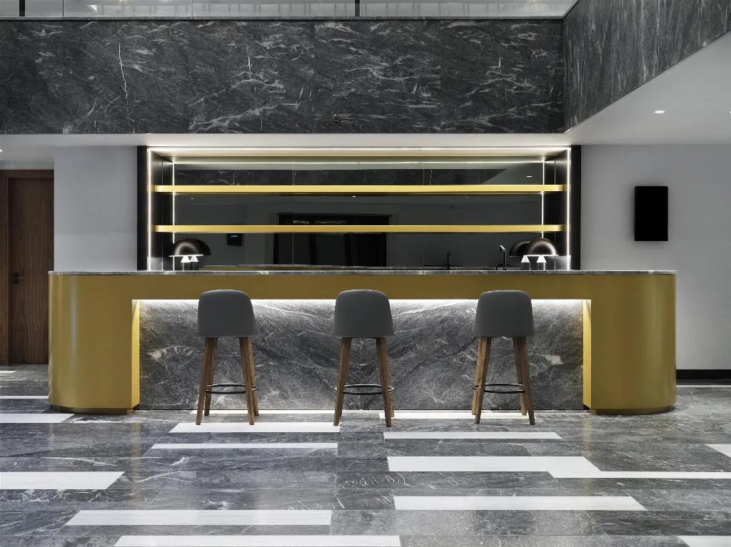 Bar, Grand Hyatt Athens, Athens
