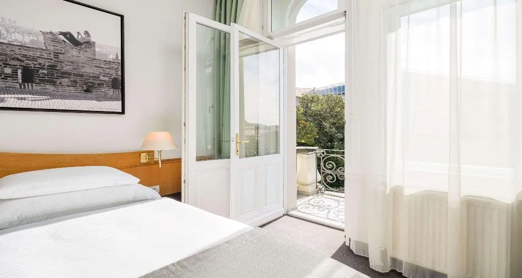 TWIN SUPERIOR Room, Best Western Hotel Moran, Prague