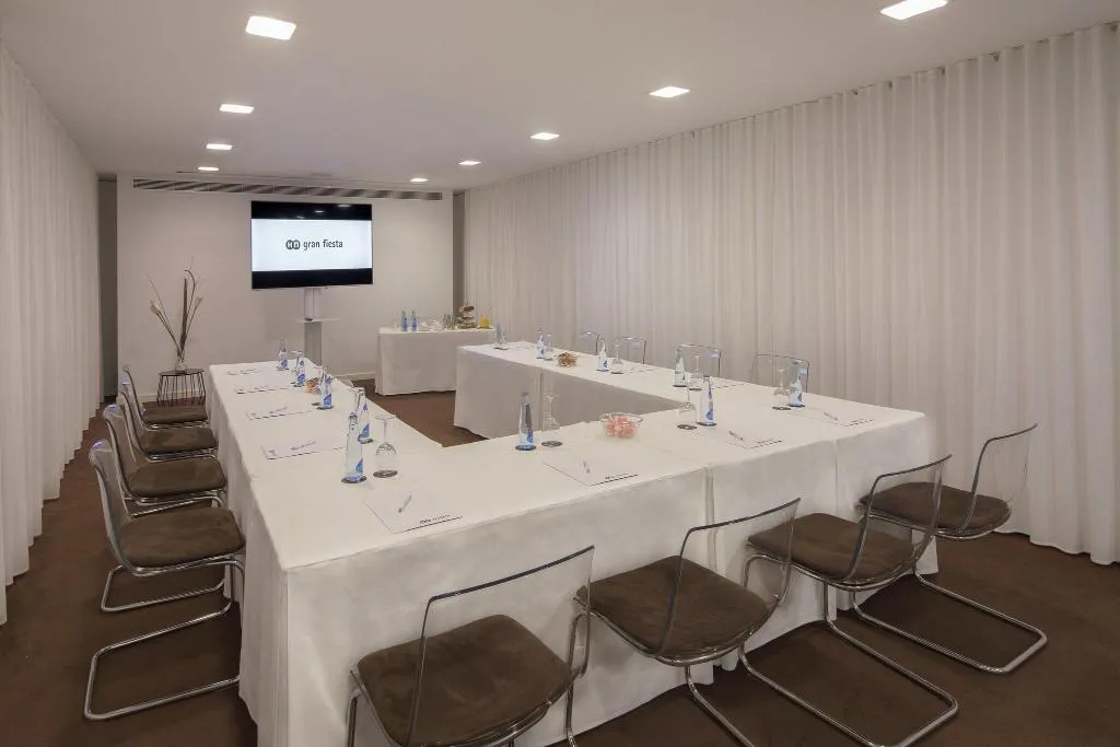 Conferences, HM Gran Fiesta, Majorca