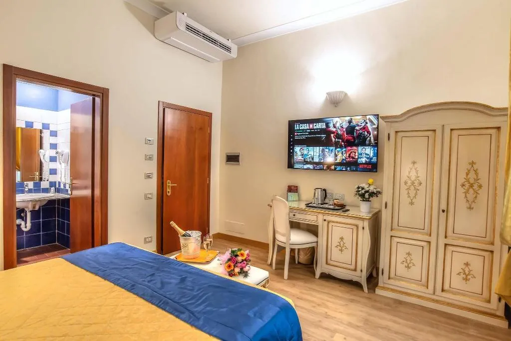 SINGLE STANDARD Room, Porta Faenza, Florence