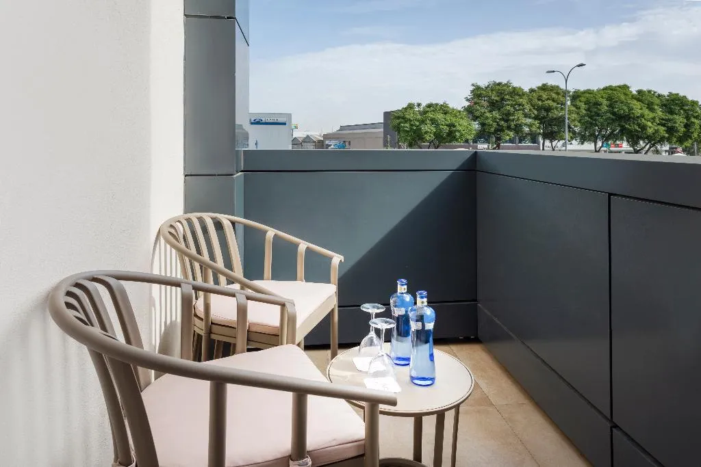 Double or Twin WITH TERRACE Room, Catalonia Hispalis, Seville