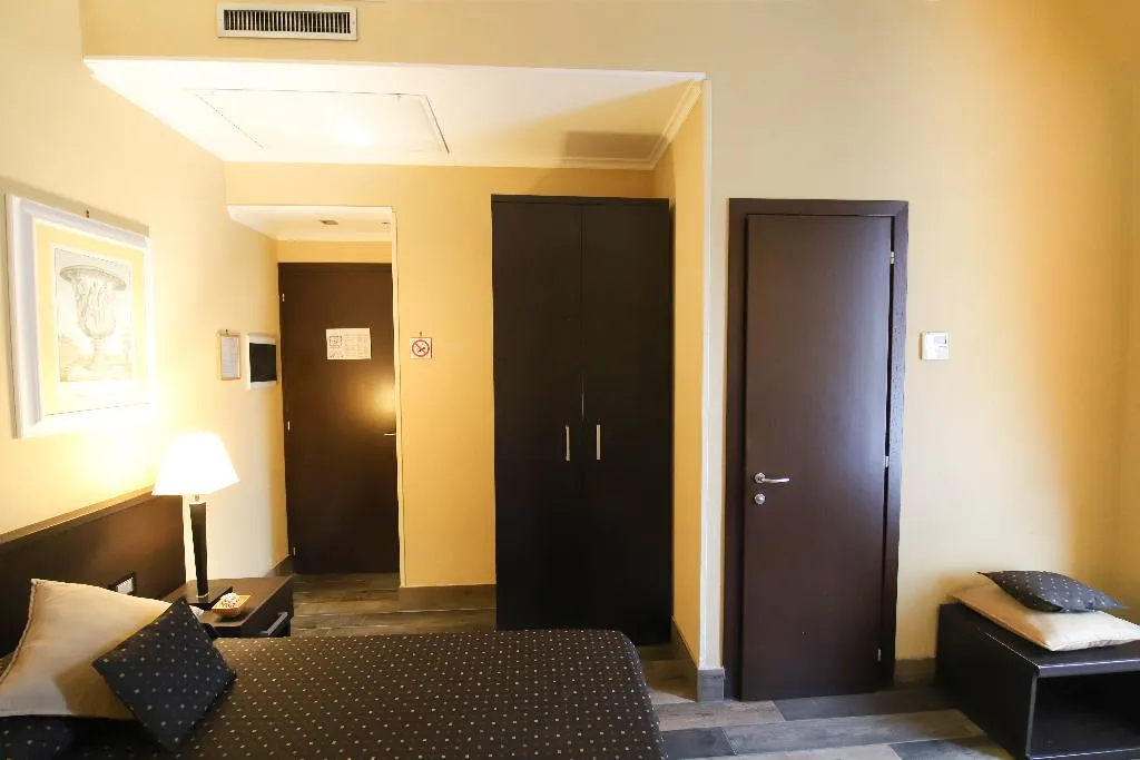 DOUBLE SINGLE USE STANDARD Room, Latinum, Rome