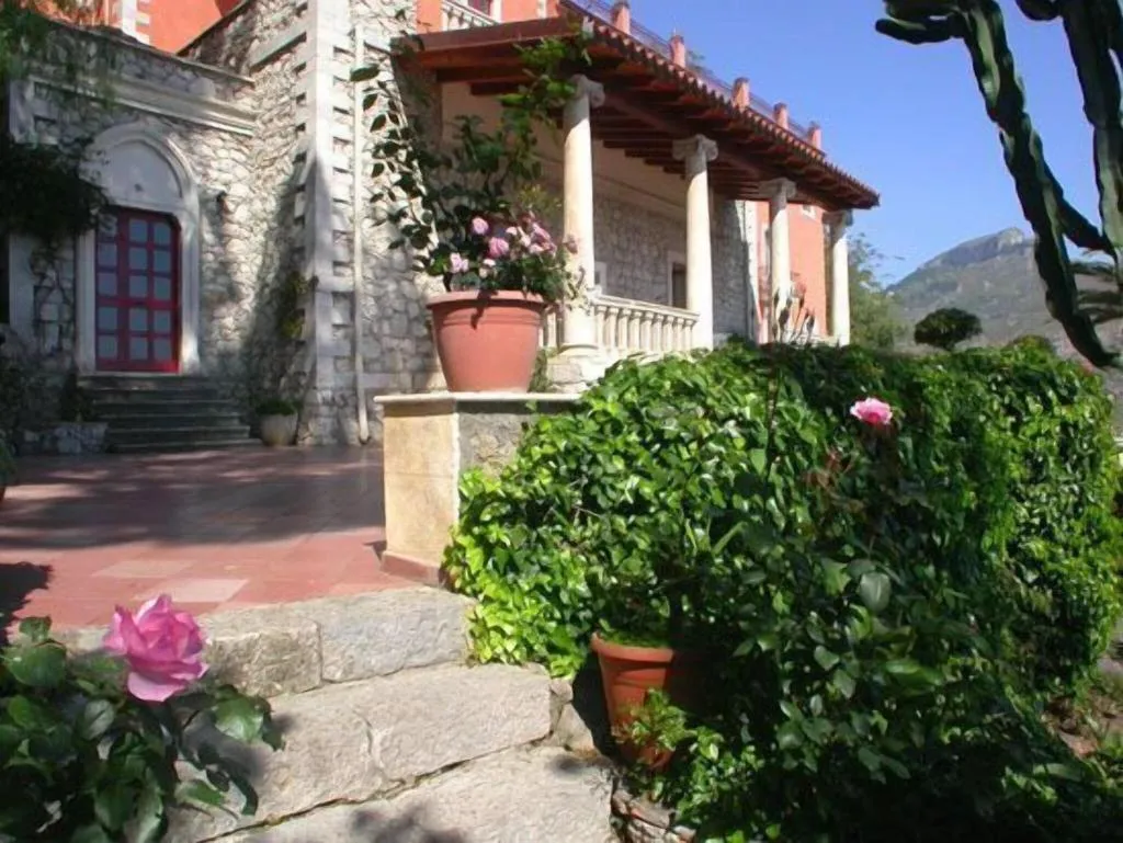 Terrace, Grand Hotel Miramare, Taormina