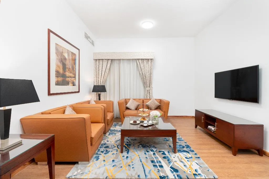 APARTMENT TWO BEDROOMS Room, Golden Sands Hotel & Residences, Dubai