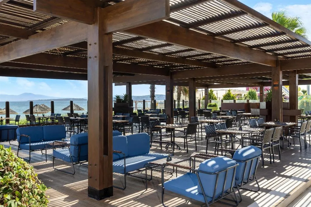 Bar, Radisson Blu Resort & SPA Cesme, Izmir
