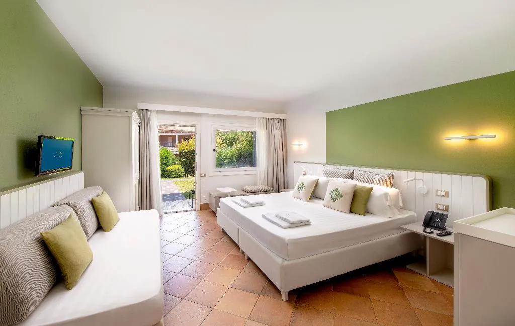 TRIPLE GARDEN VIEW Room, The Village Chia Laguna Sardinia, Cagliari