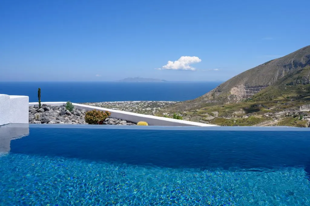 VILLA WITH PRIVATE POOL Room, Senses Luxury Villa, Santorini