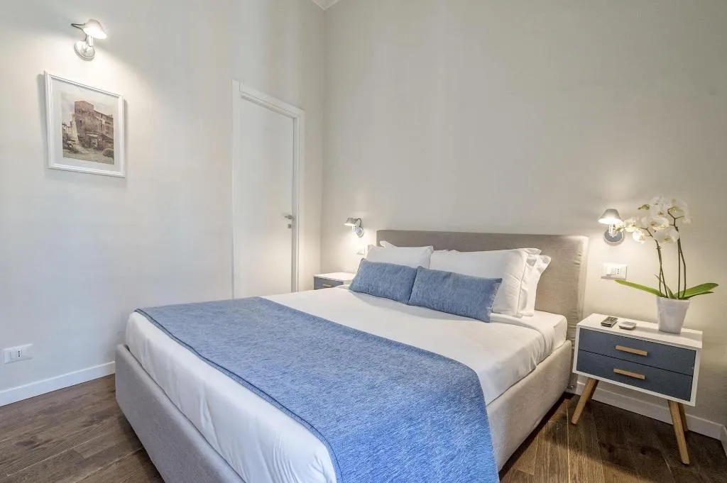 Room, Little Queen Relais, Rome