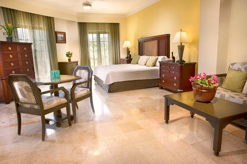 JUNIOR SUITE KING SIZE BED Room, Los Itzaes, Playa Del Carmen