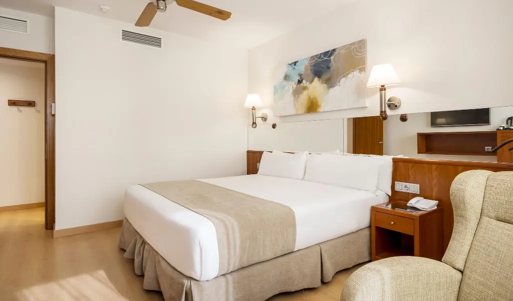 DOUBLE EXECUTIVE Room, Ilunion Les Corts Spa, Barcelona