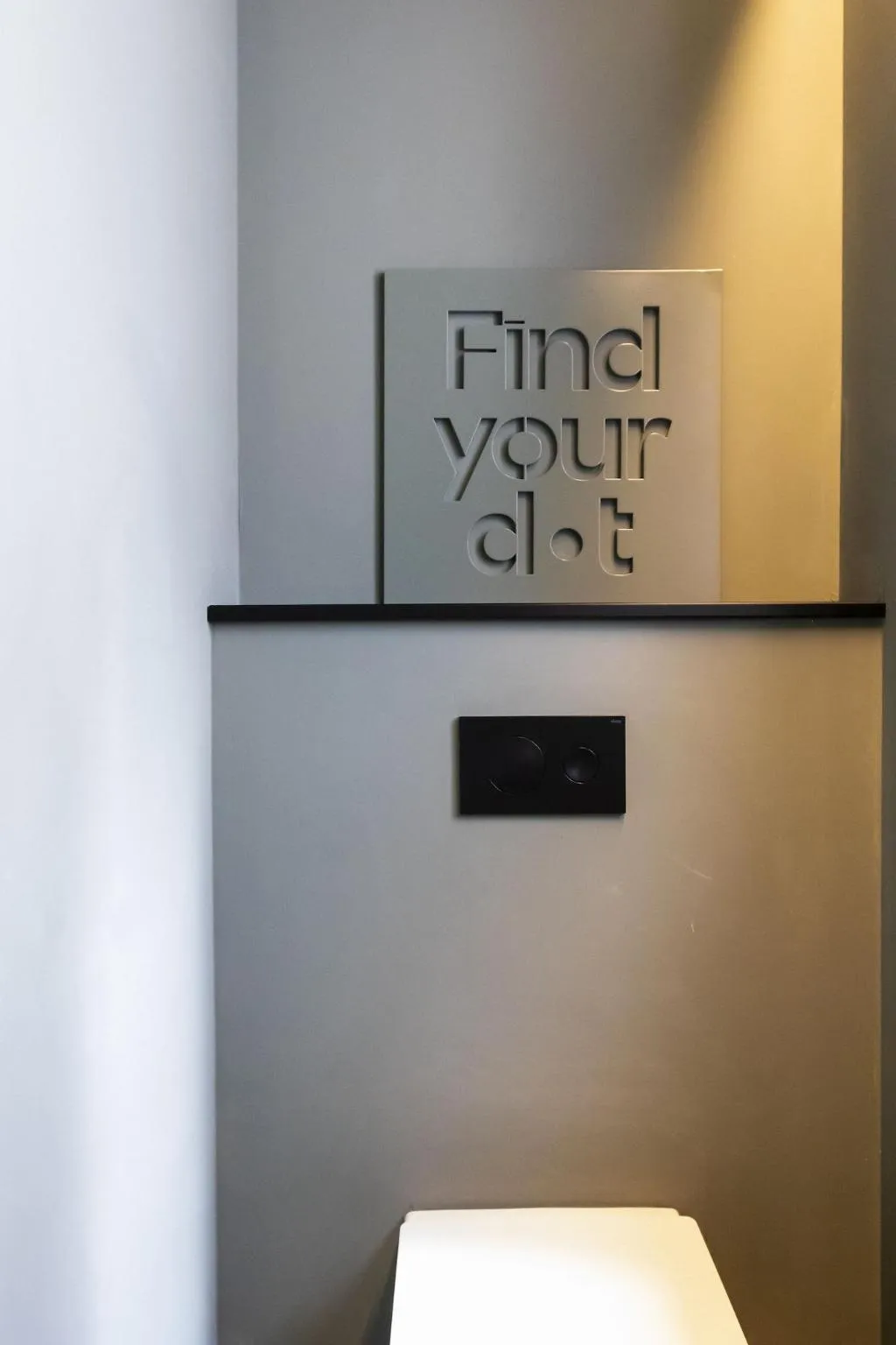 Room, Chic & Basic Dot, Madrid