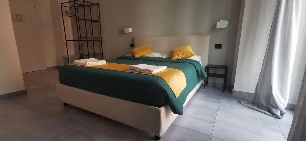 Room, Hi Relais Rooms, Naples