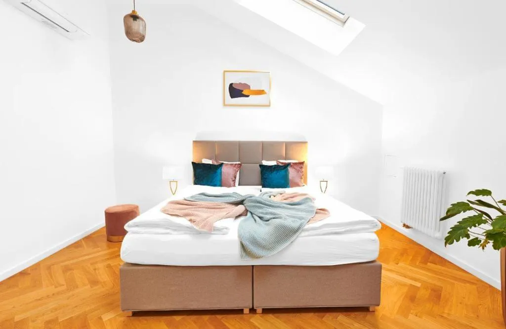 APARTMENT ONE BEDROOM WITH VIEWS Room, Pytloun Bristol Residence Prague, Prague