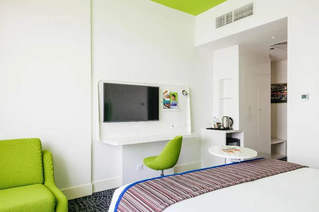 Room, Park Inn by Radisson Dubai Motor City, Dubai