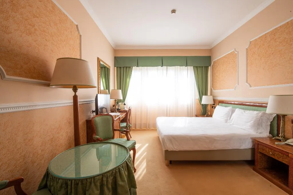 DOUBLE ONE BED Room, I Palazzi - Palace Grand Hotel Varese, Milan
