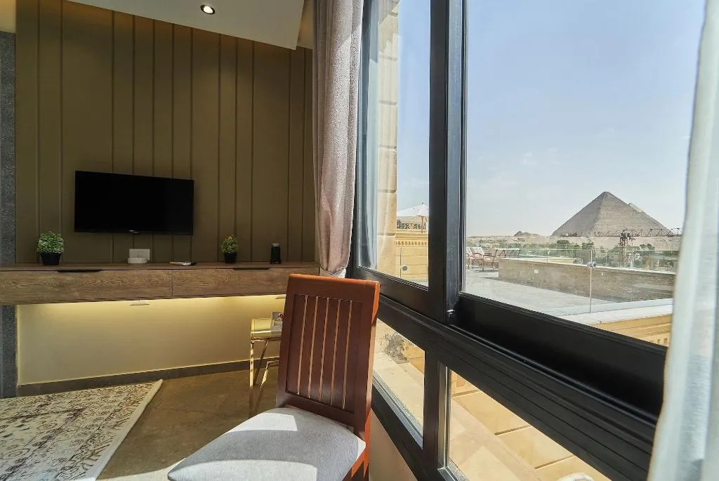Room, Pyramids Secret Hotel, Cairo