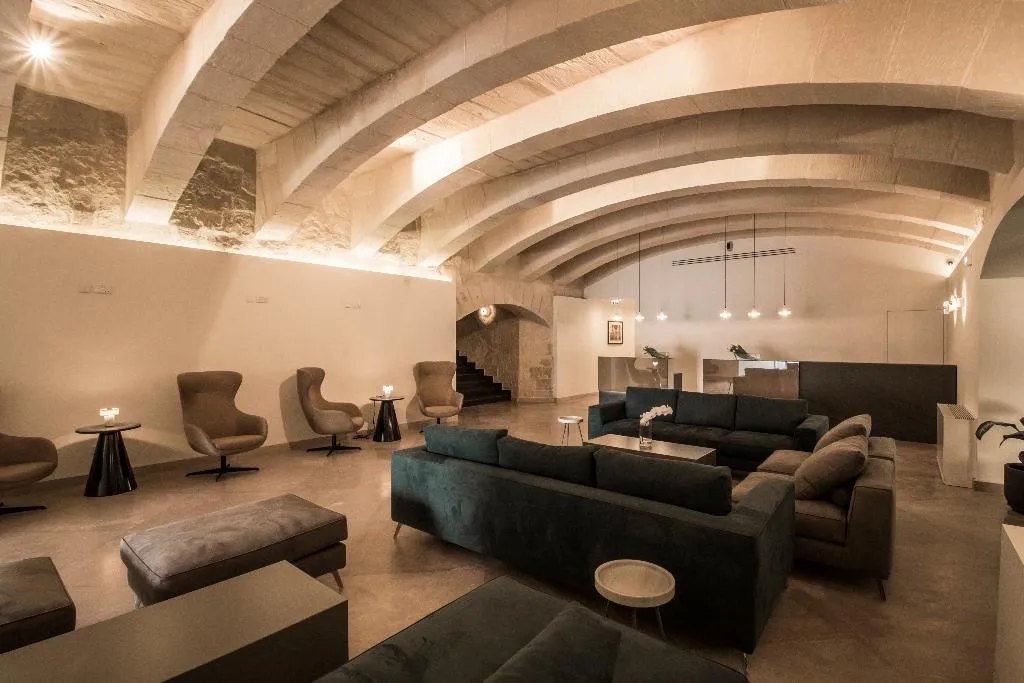 Lobby, Cugó Gran Macina Grand Harbour, Malta