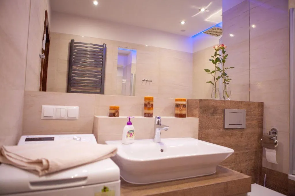 Room, City Lights Apartments, Krakow