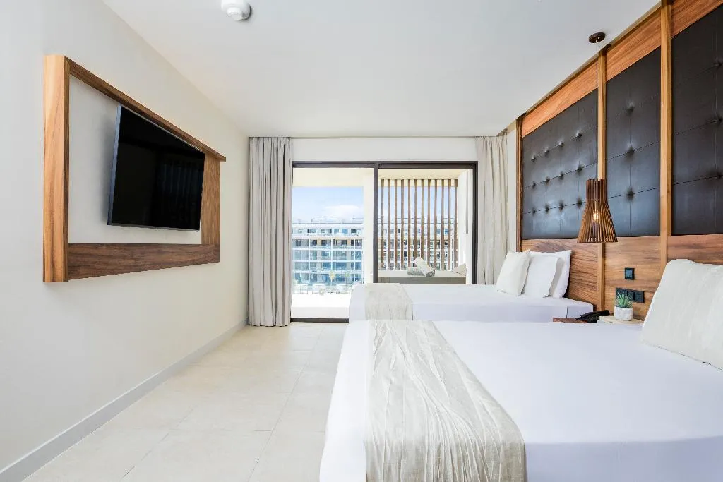 FAMILY ROOM ONE BEDROOM Room, Majestic Mirage Costa Mujeres - All Suite Resort, Cancun Area