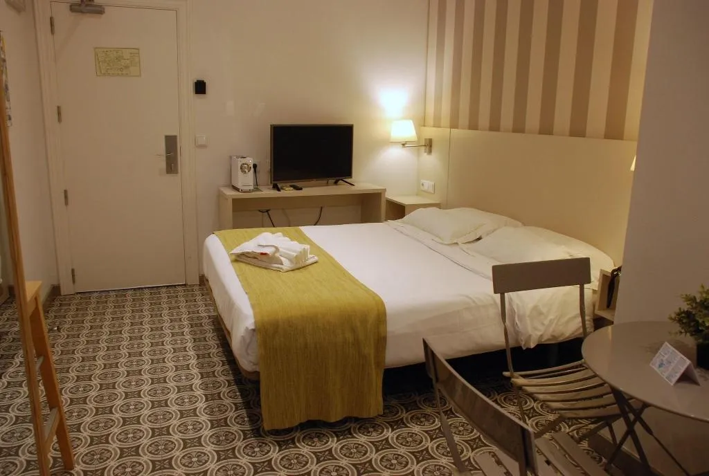 DOUBLE WITH JACUZZI Room, San Lorenzo Boutique Hotel, Valencia