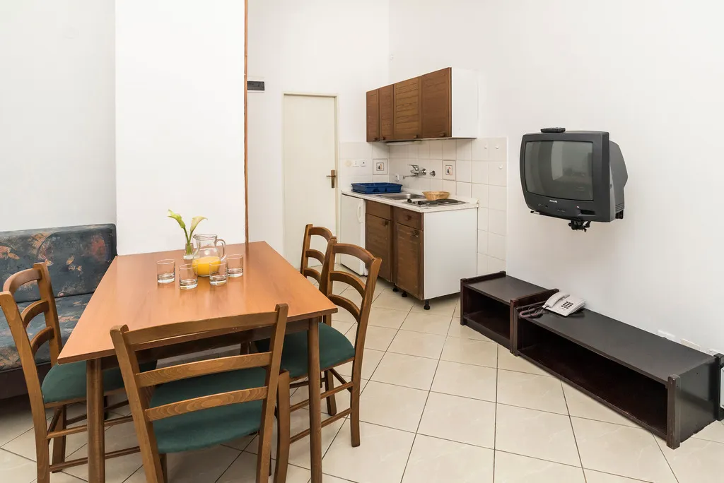 BUNGALOW CAPACITY 4 Room, Apartments Kanegra Plava Laguna, Istria