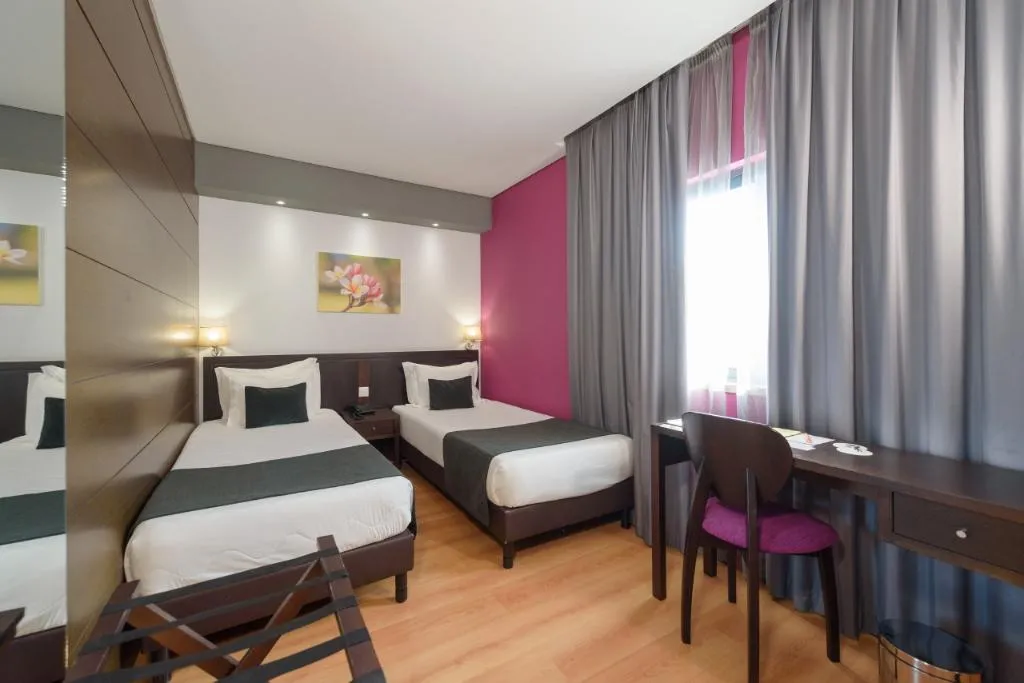 FAMILY ROOM SUPERIOR CAPACITY 4 Room, Hotel Luena, Lisbon