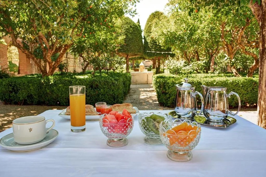 Restaurant, Parador de Chinchon, Madrid