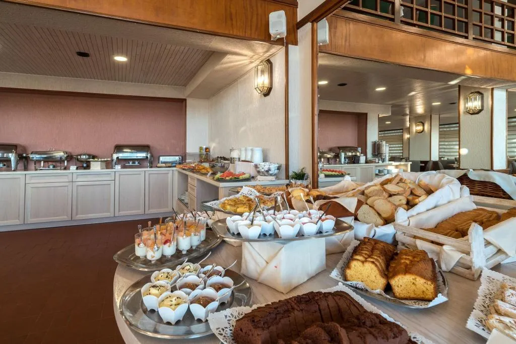 Restaurant, Strada Marina, Zante