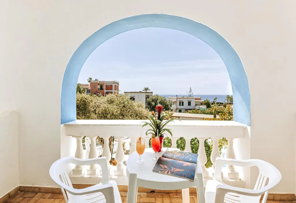 Double or Twin SEA VIEW Room, Galidon Wellness Park & SPA, Naples